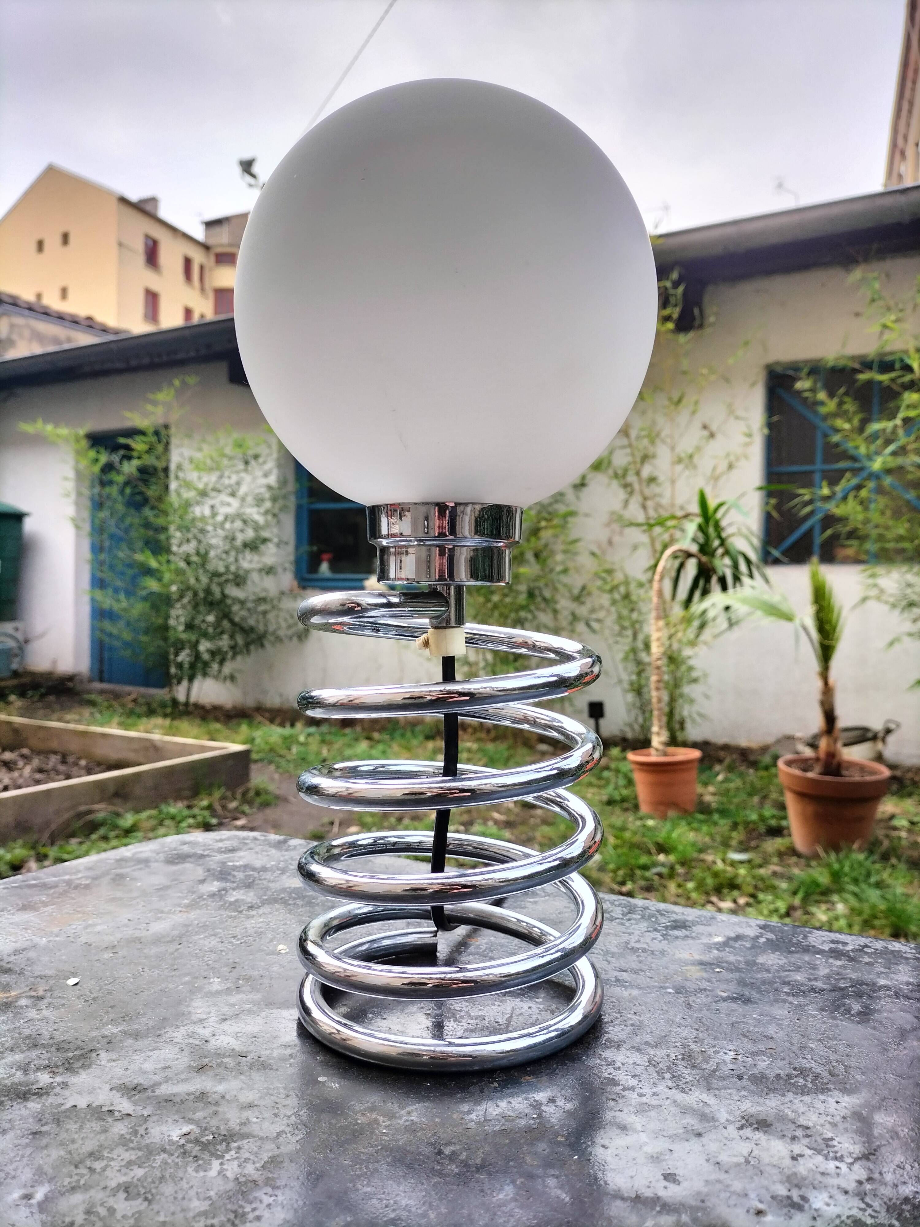 Ingo maurer spring lamp