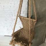 Chair to hang rope