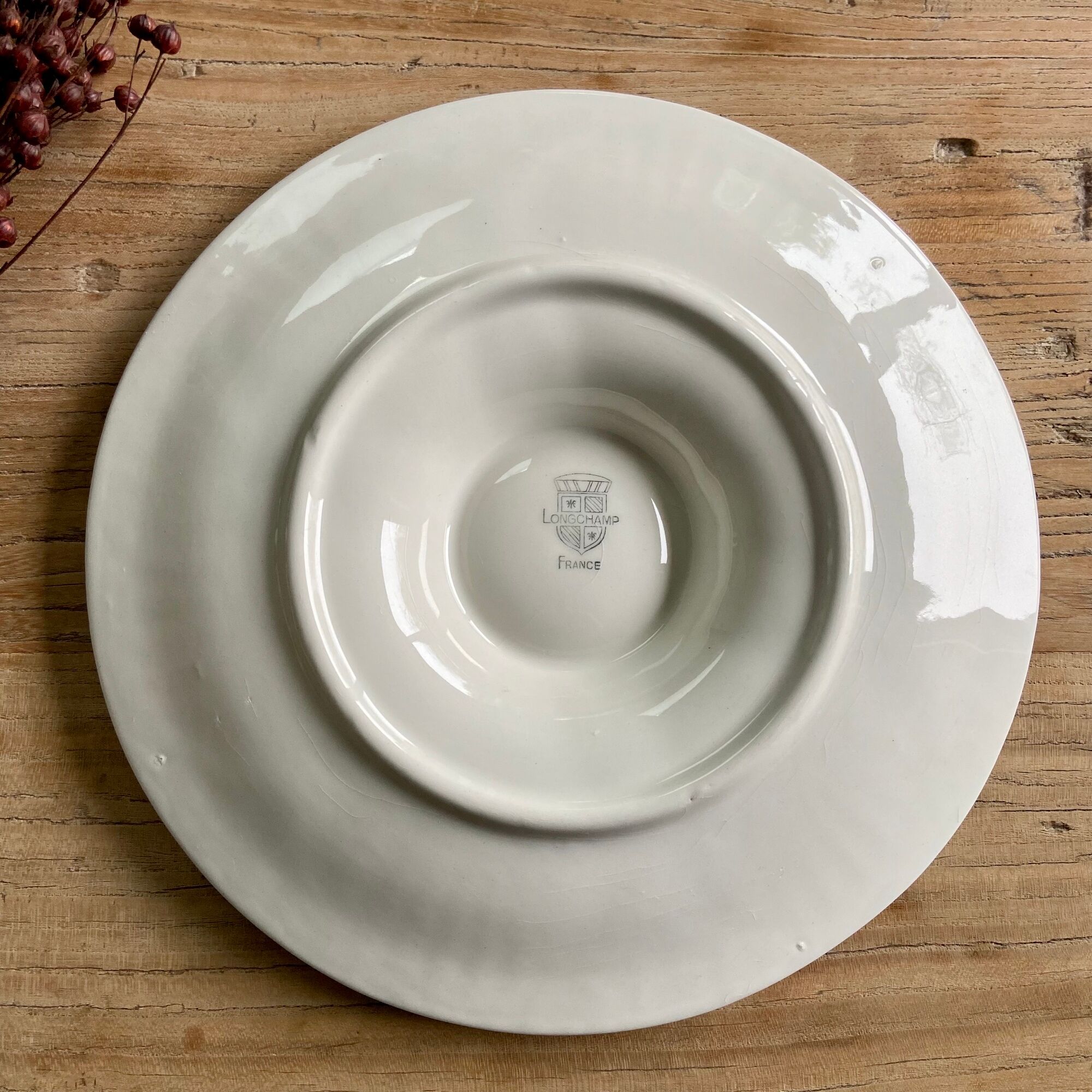 Set of 2 vintage oyster plates longchamp france