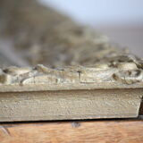 Gilded wooden and stucco frame