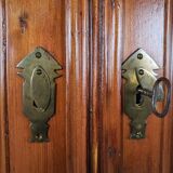 Rustic Wardrobe in Fir with Curtains
