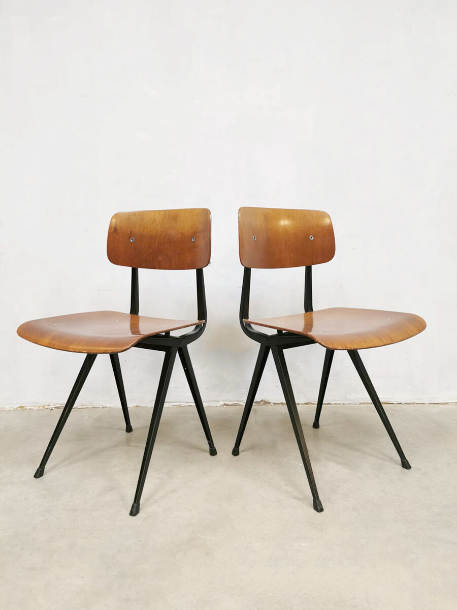 Set of 5 industrial Dutch design school chairs by Friso Kramer