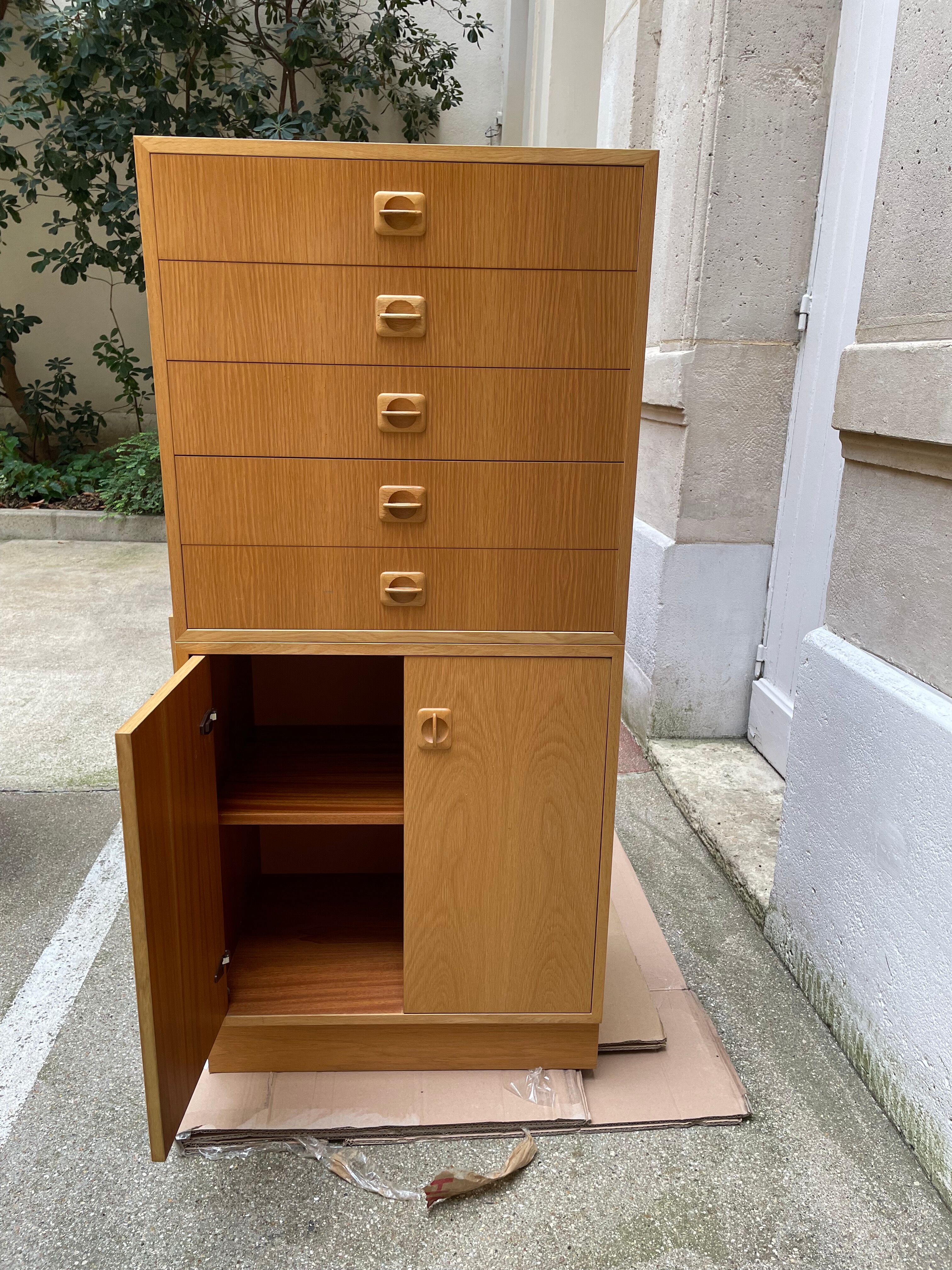 commode-5-tiroirs-en-ch-ne-clair-production-danoise-ann-e-60-70-selency