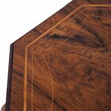 Table marquetée, France, fin du XIXe siècle.