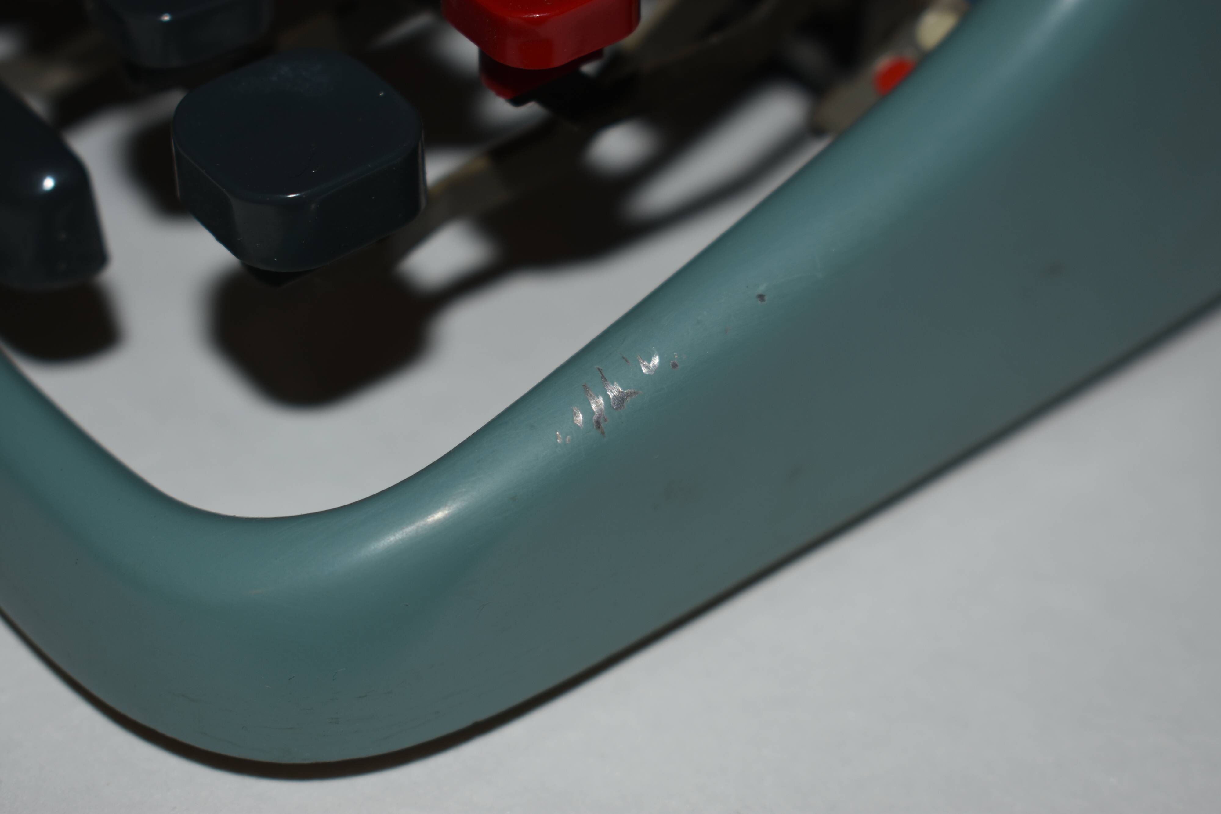 Olivetti Lettera 22 typewriter