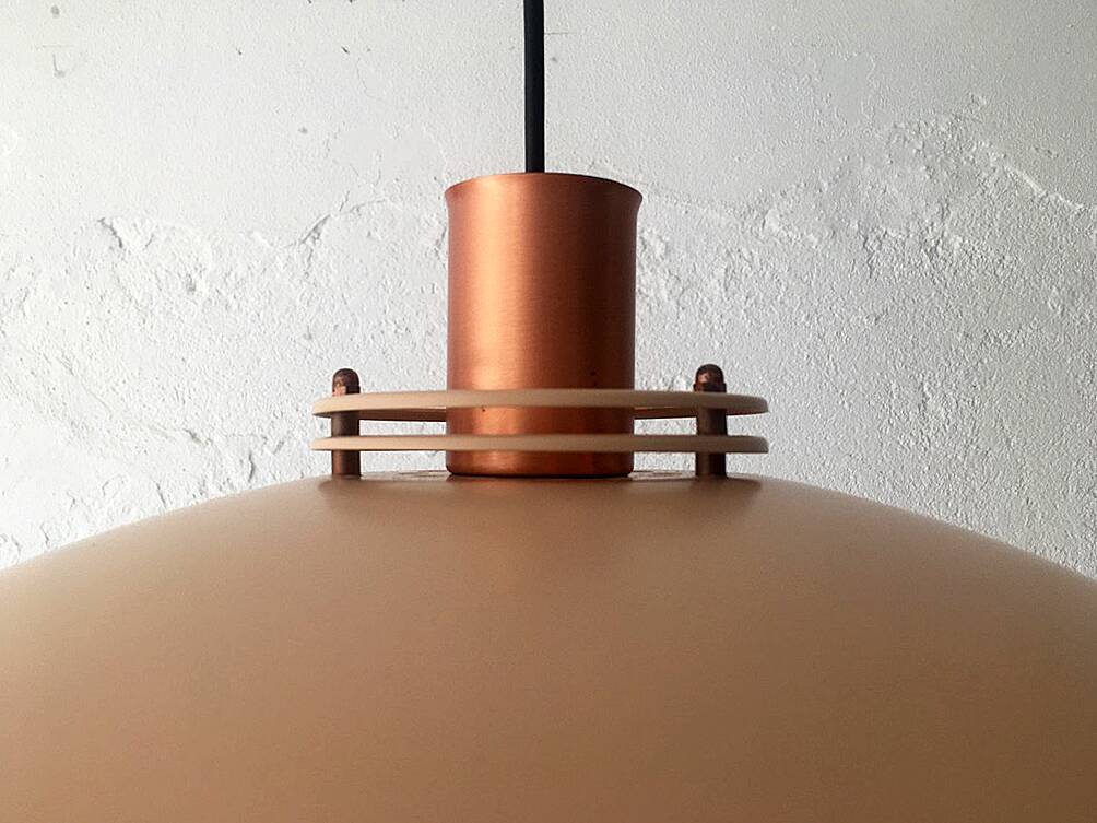 Pendant light in copper and beige layers, Denmark, 1960s.
