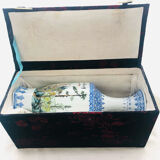 Japanese eggshell vase