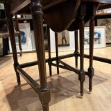 Classic nesting tables in wood and leather.