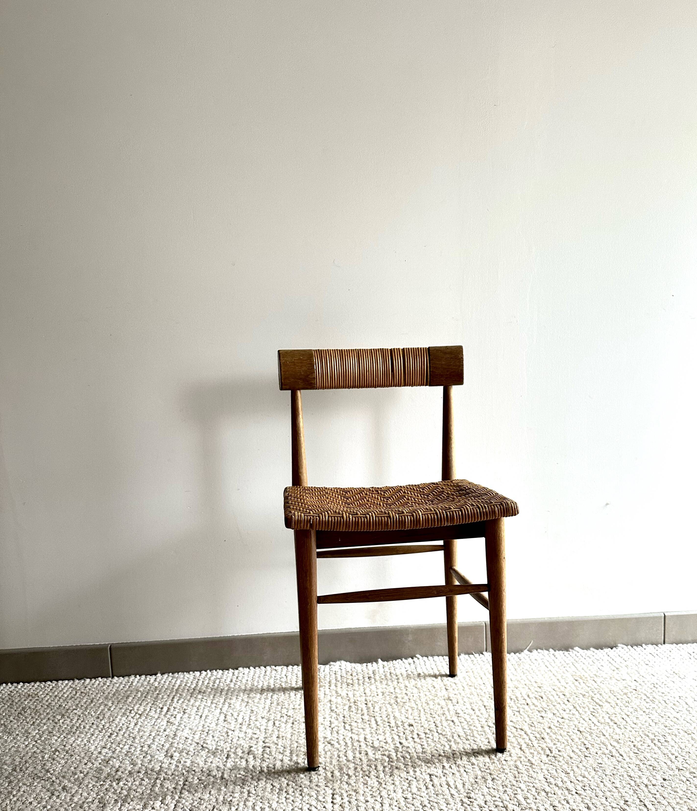 Chaise tressée vintage