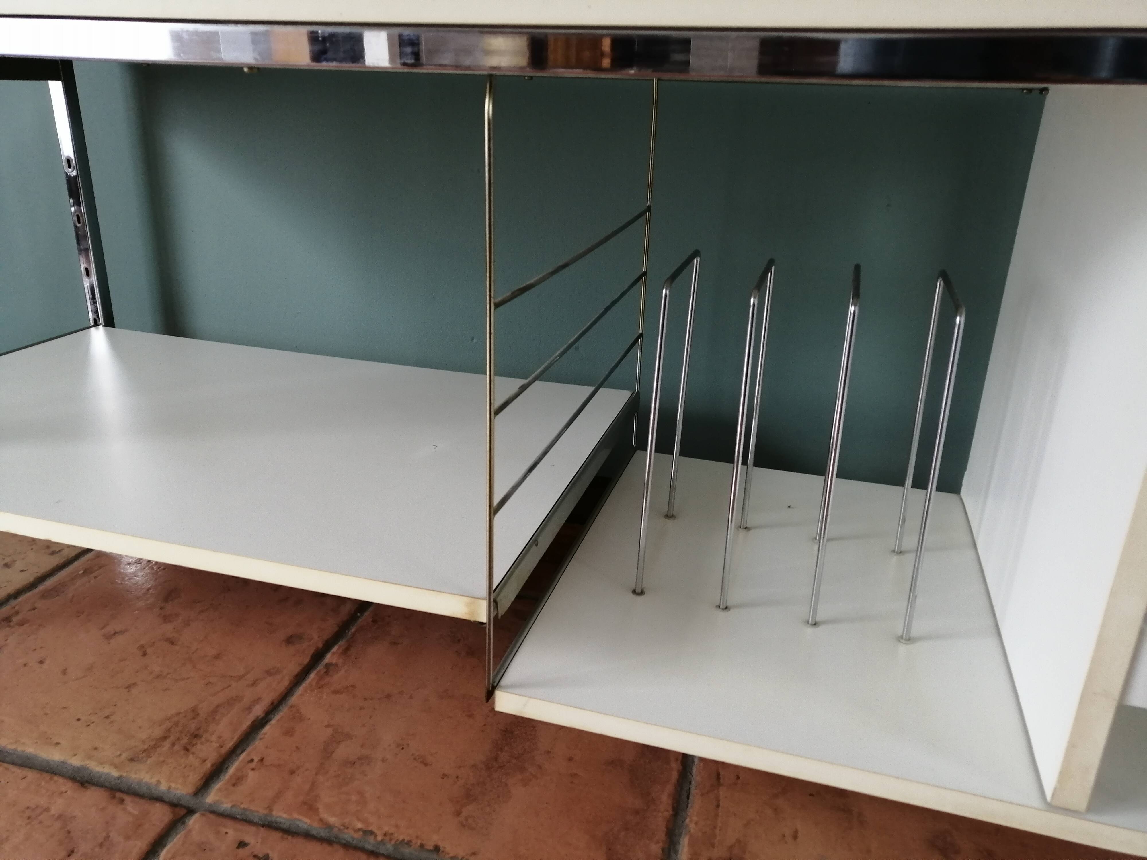Table porte vinyles et cassettes années 60/70