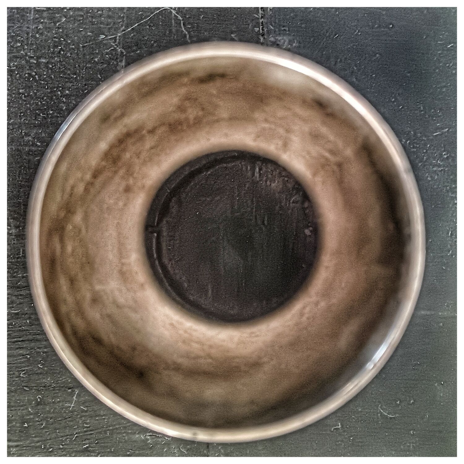 Engraved shell Matignon in silver metal