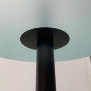 Table d'appoint postmoderne vintage d'Ikea