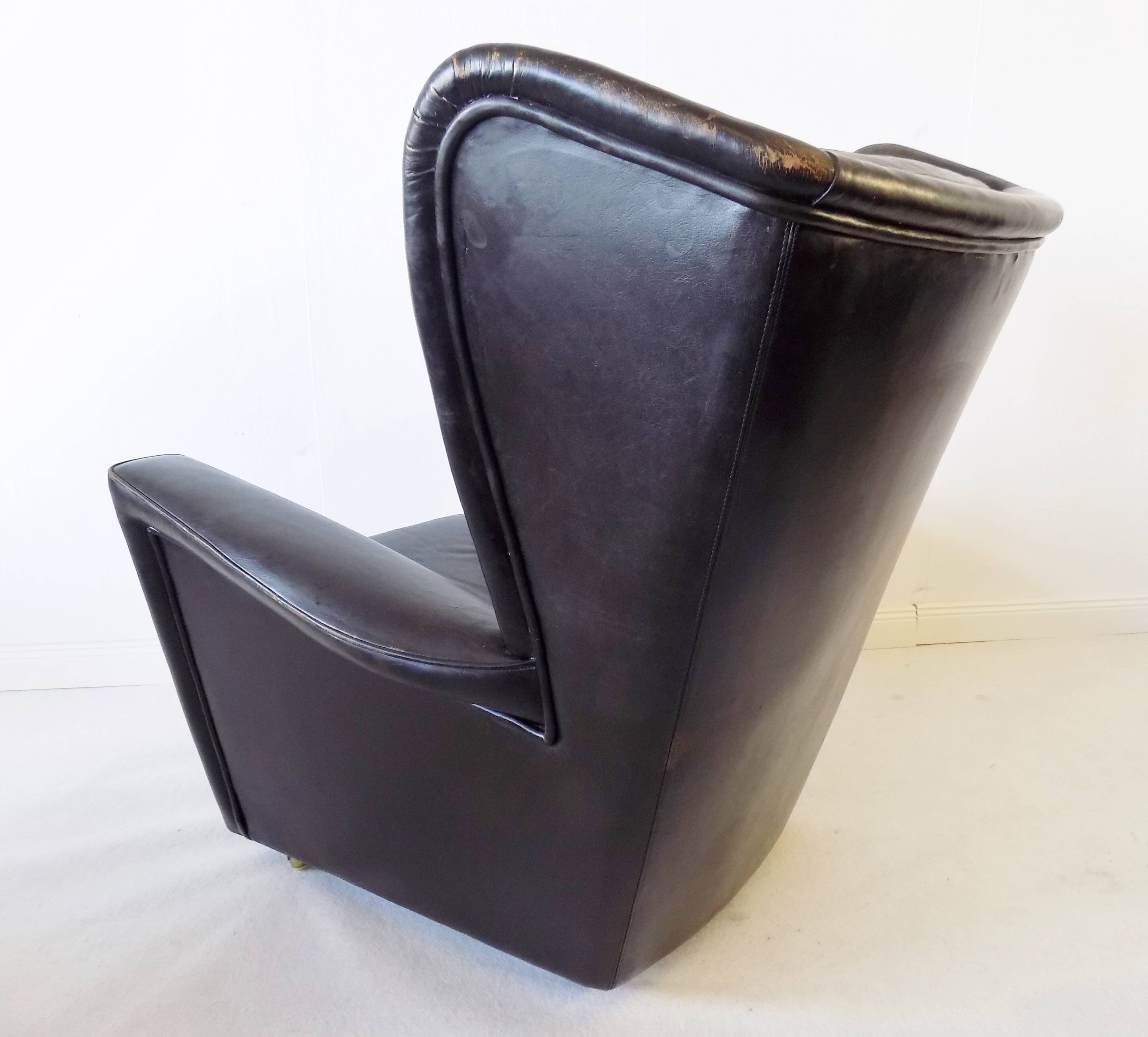Howard Keith pair of black leather armchairs for HK Furniture