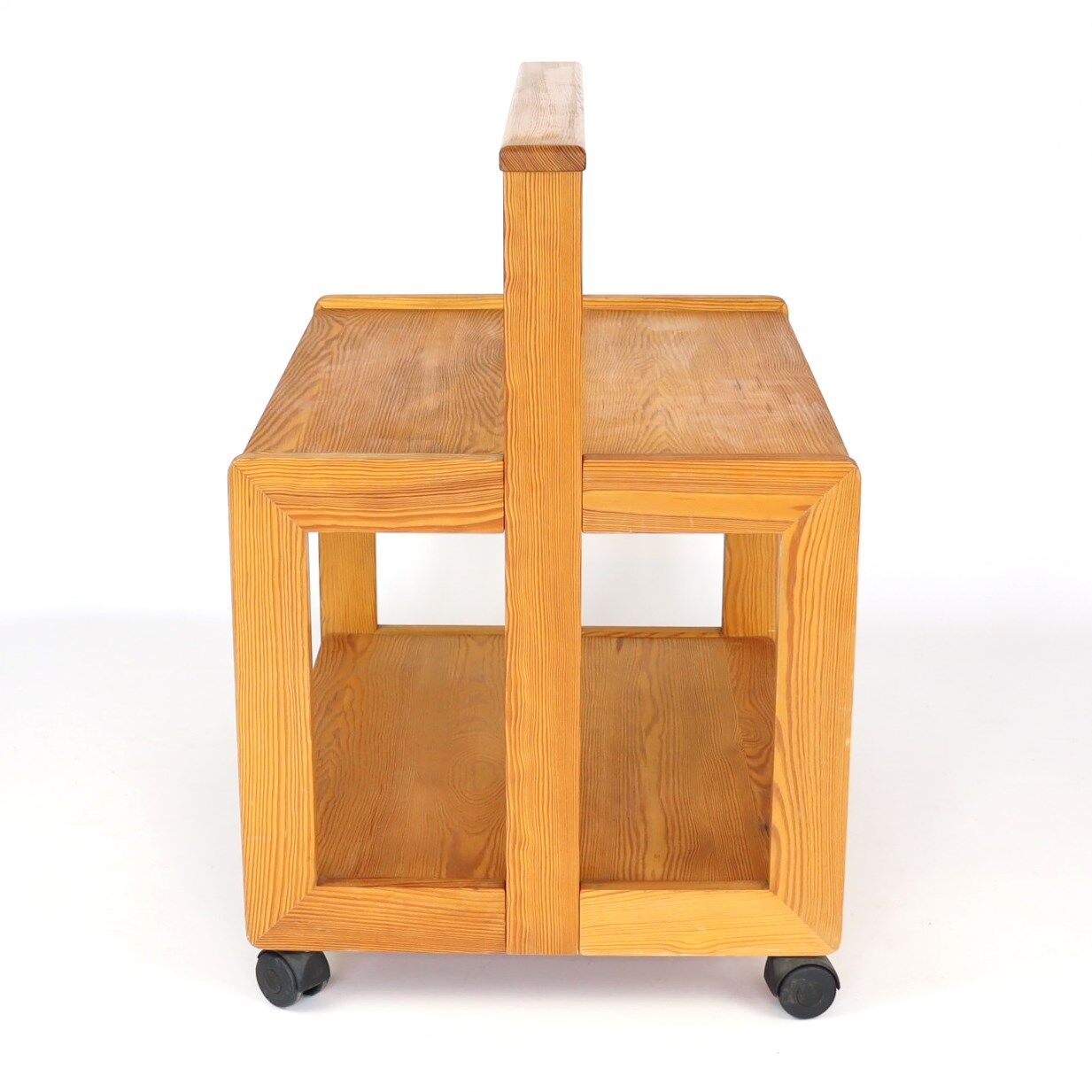 Scandinavian pine service 70s