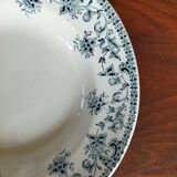 6 St Amand "Jane" iron clay soup plates