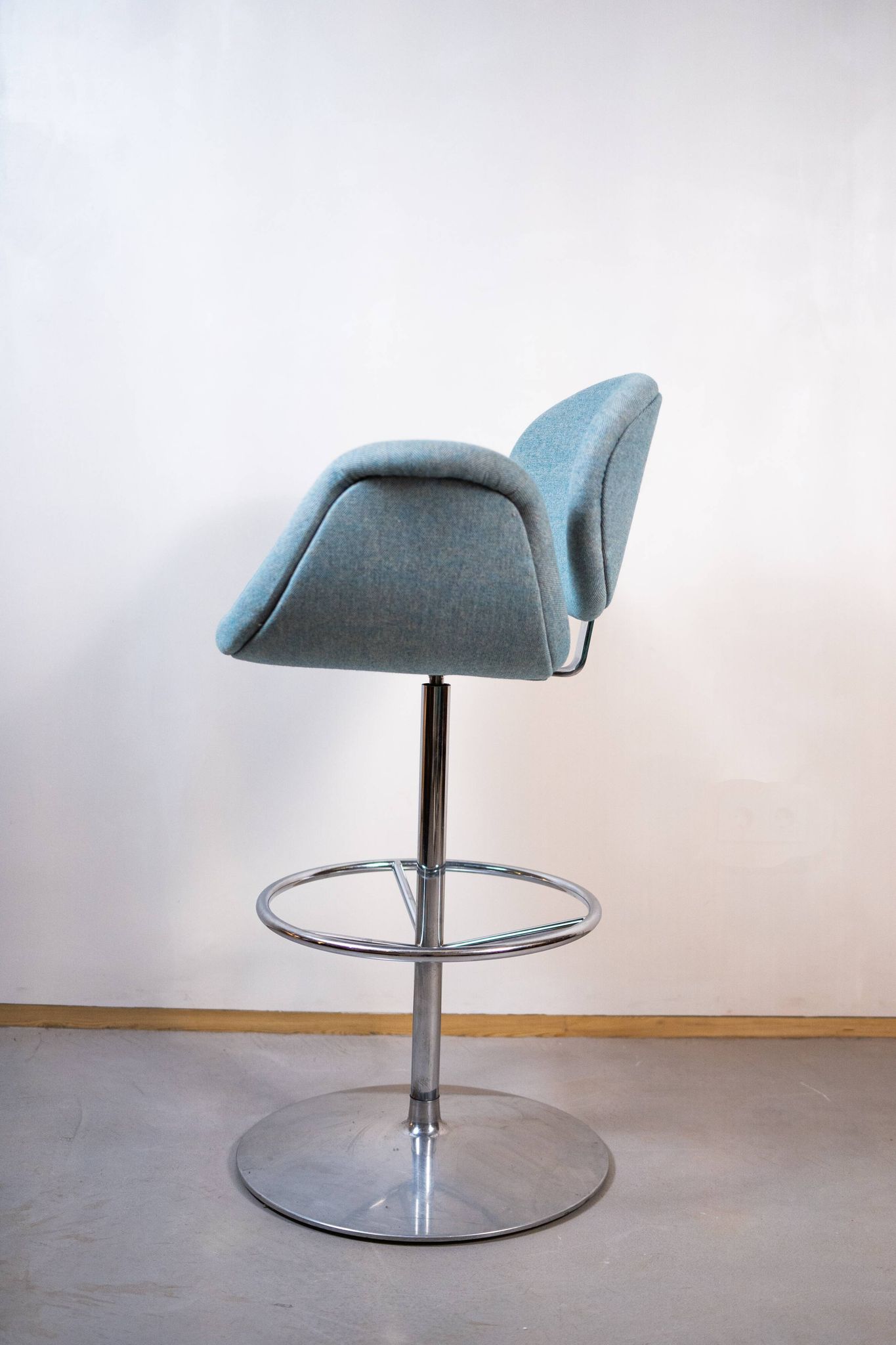 Bar stools by Pierre Paulin for Artifort, 60s