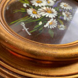 Painting bouquet round frame