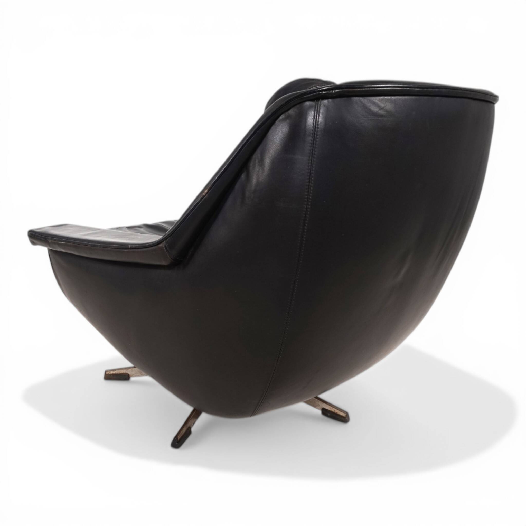 ESA 802 Black Leather Lounge Chair by Werner Langenfeld, 1970