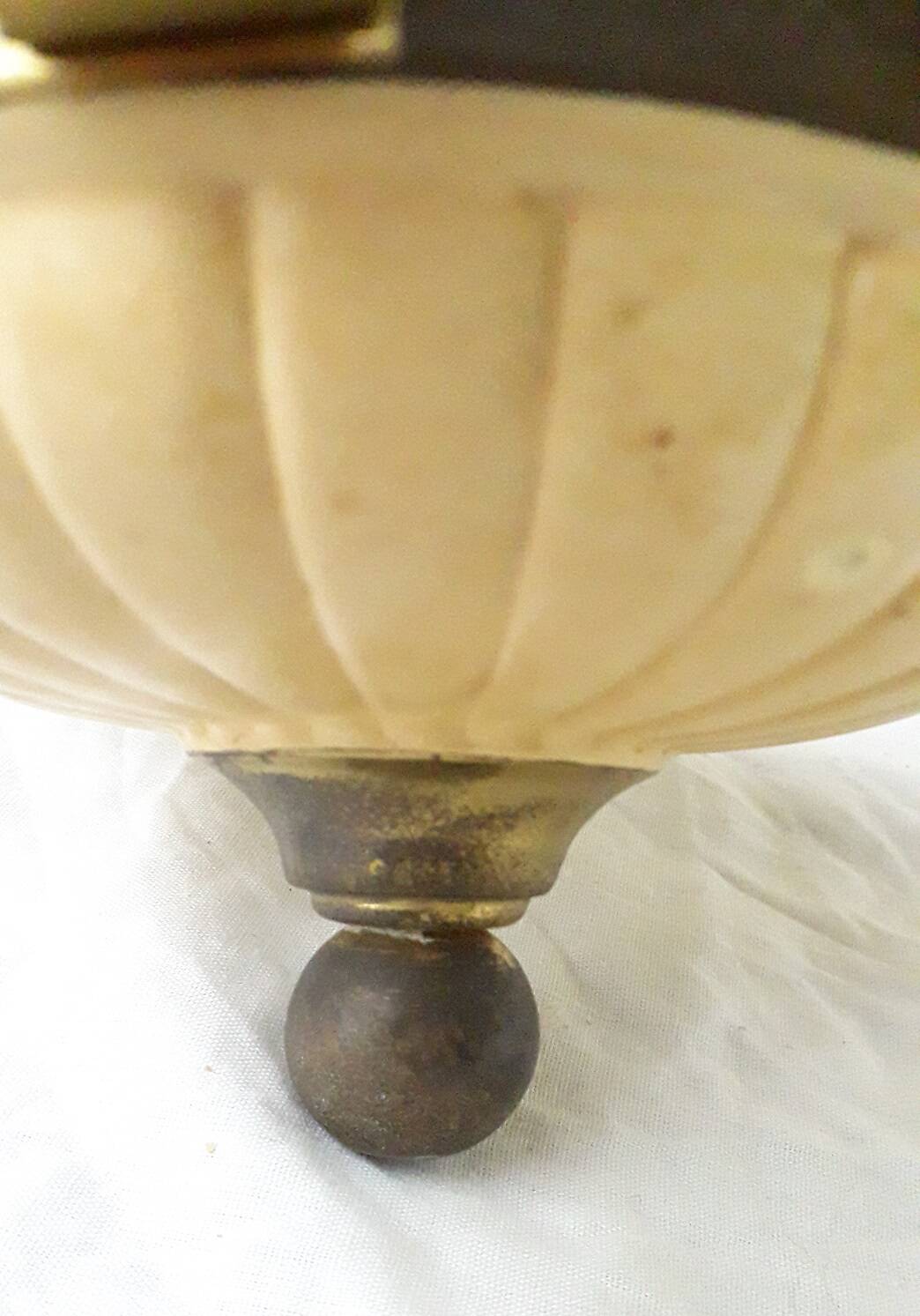 Bronze chandelier with 6 light arms