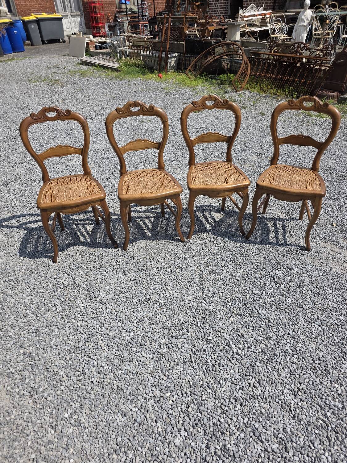 4 chaises style Louis XV en merisier