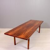 Table basse Hans J Wegner en palissandre par Andreas Tuck 1950s