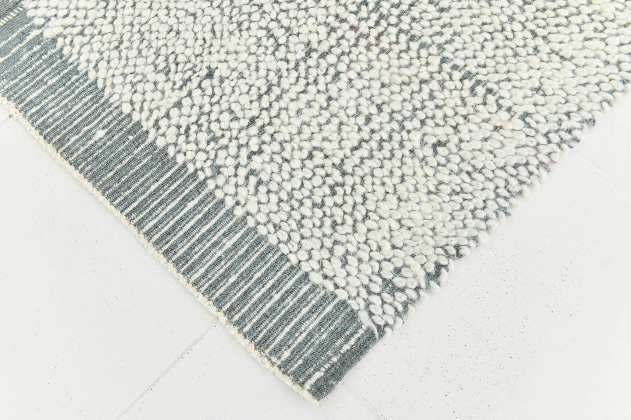 Turkish Gray Beige Contemporary Kilim Rug, 136x204Cm