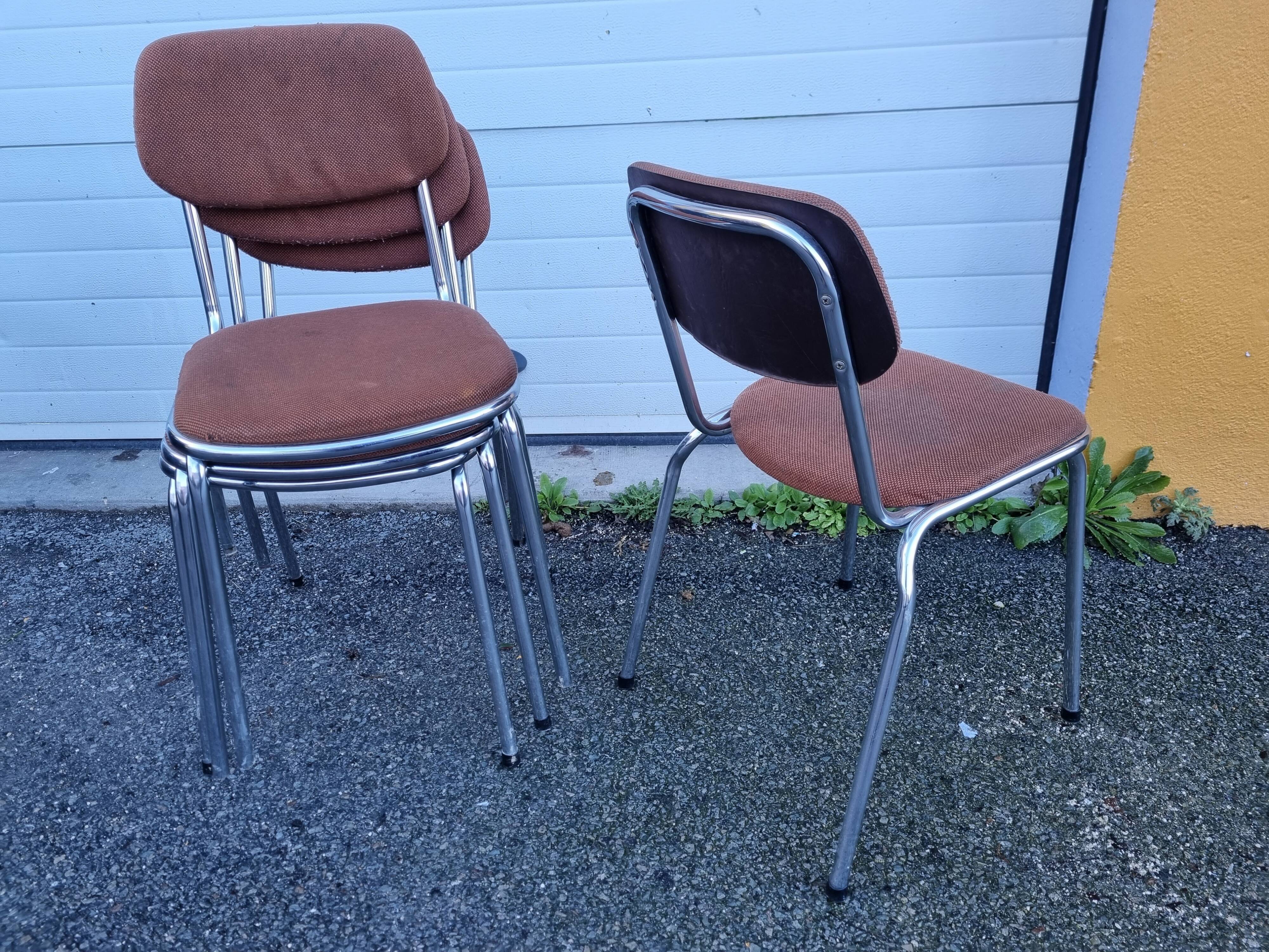 4 chairs from 1980