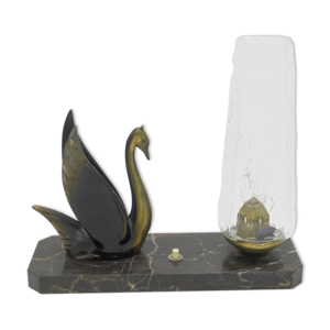 lampe sur marbre