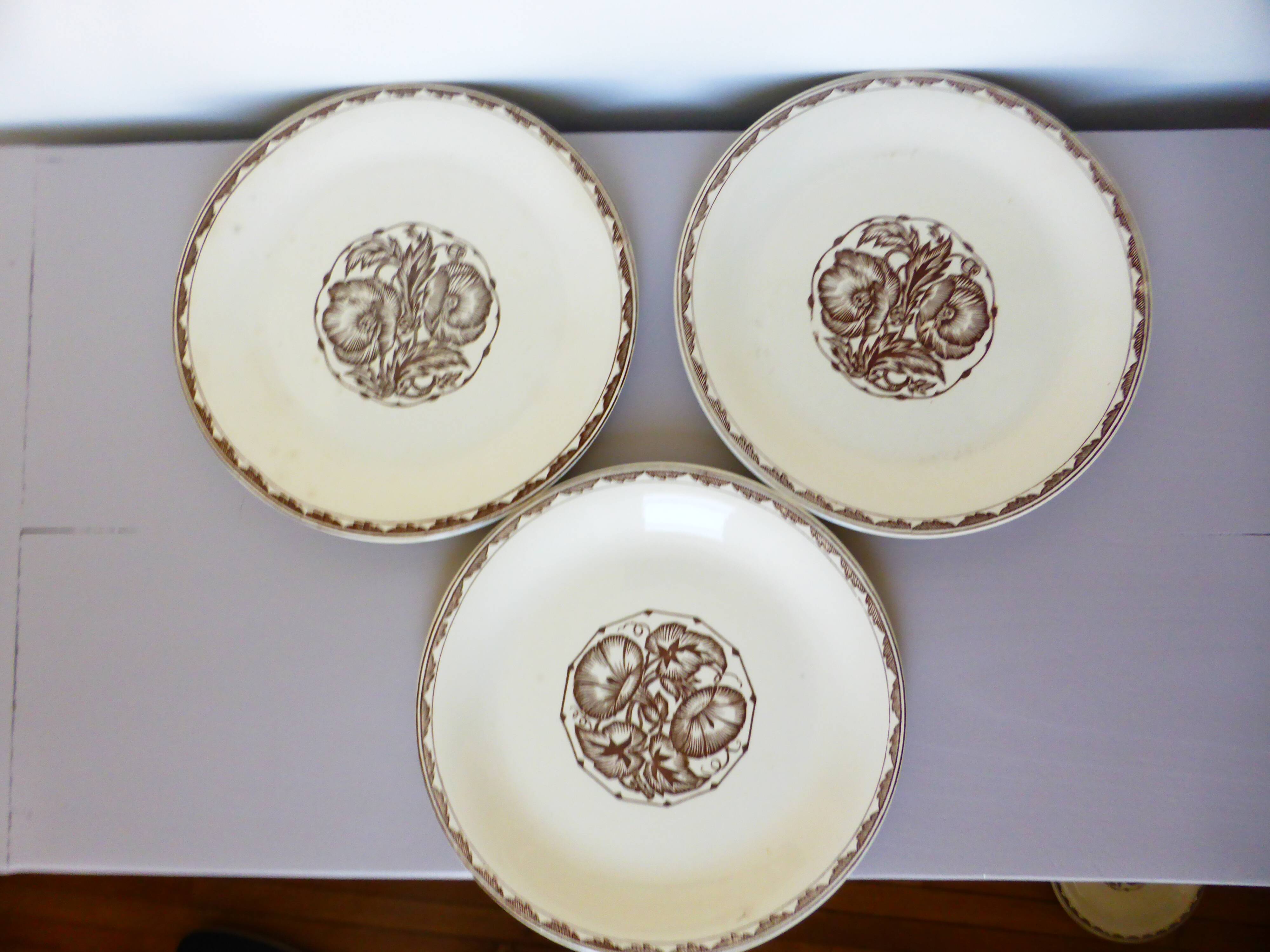 3 flat plates from Sarreguemines model Argonne 210734