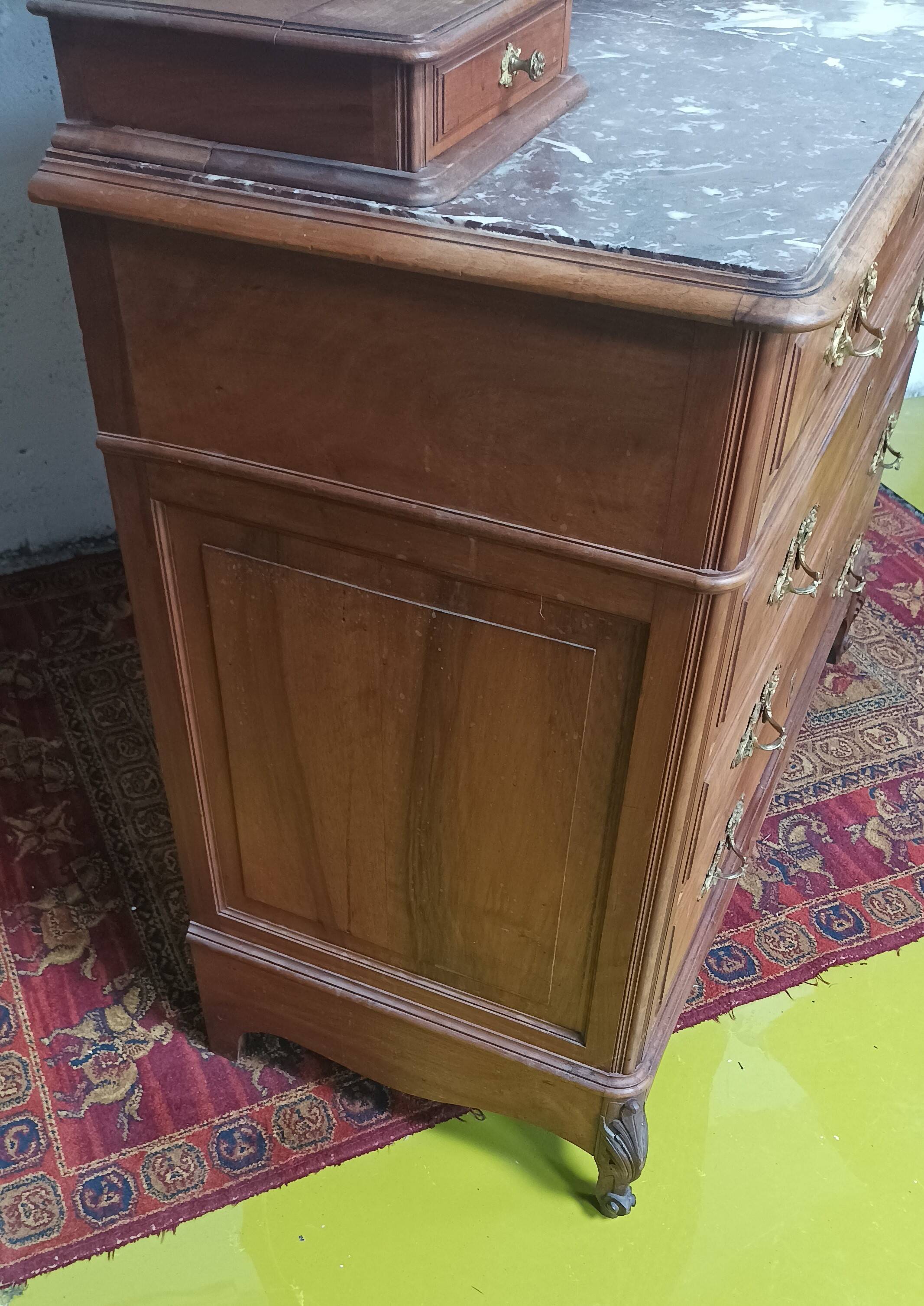 Louis XV walnut dressing table chest of drawers