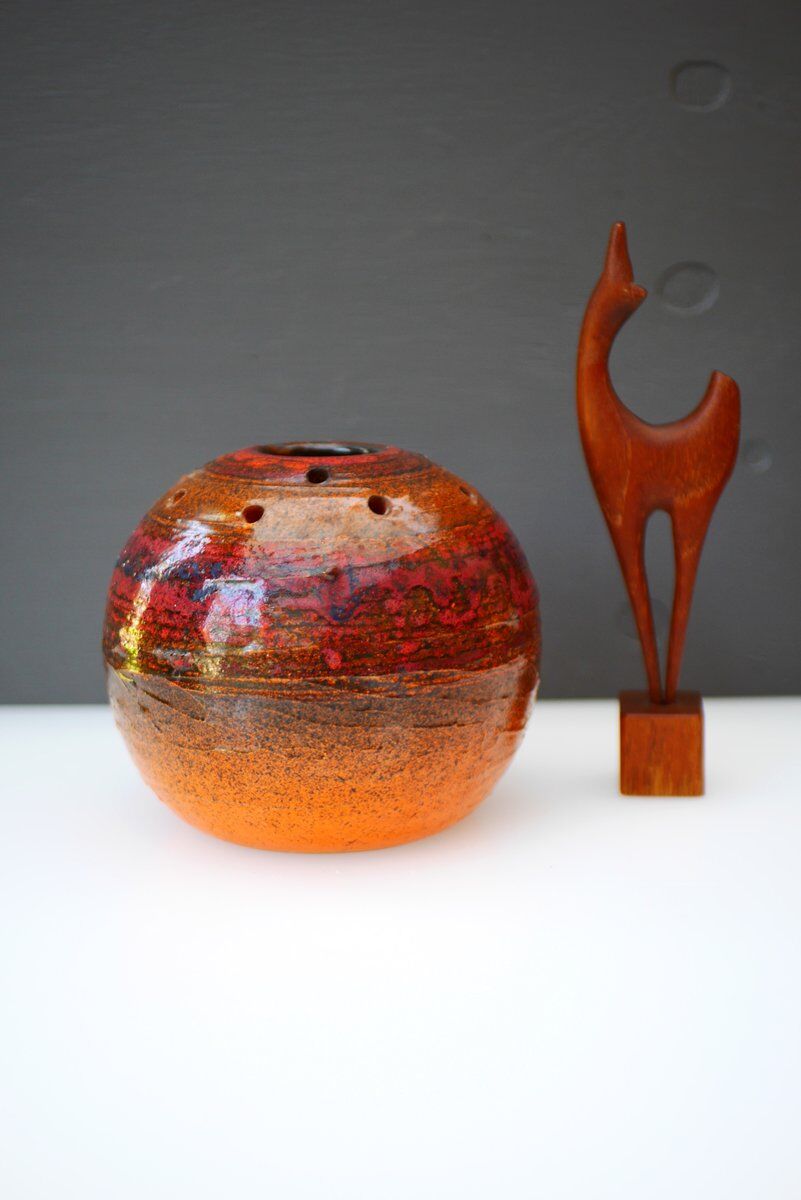 Mid-century art pottery vase in ceramic from Tilgmans