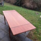 Table à manger scandinave