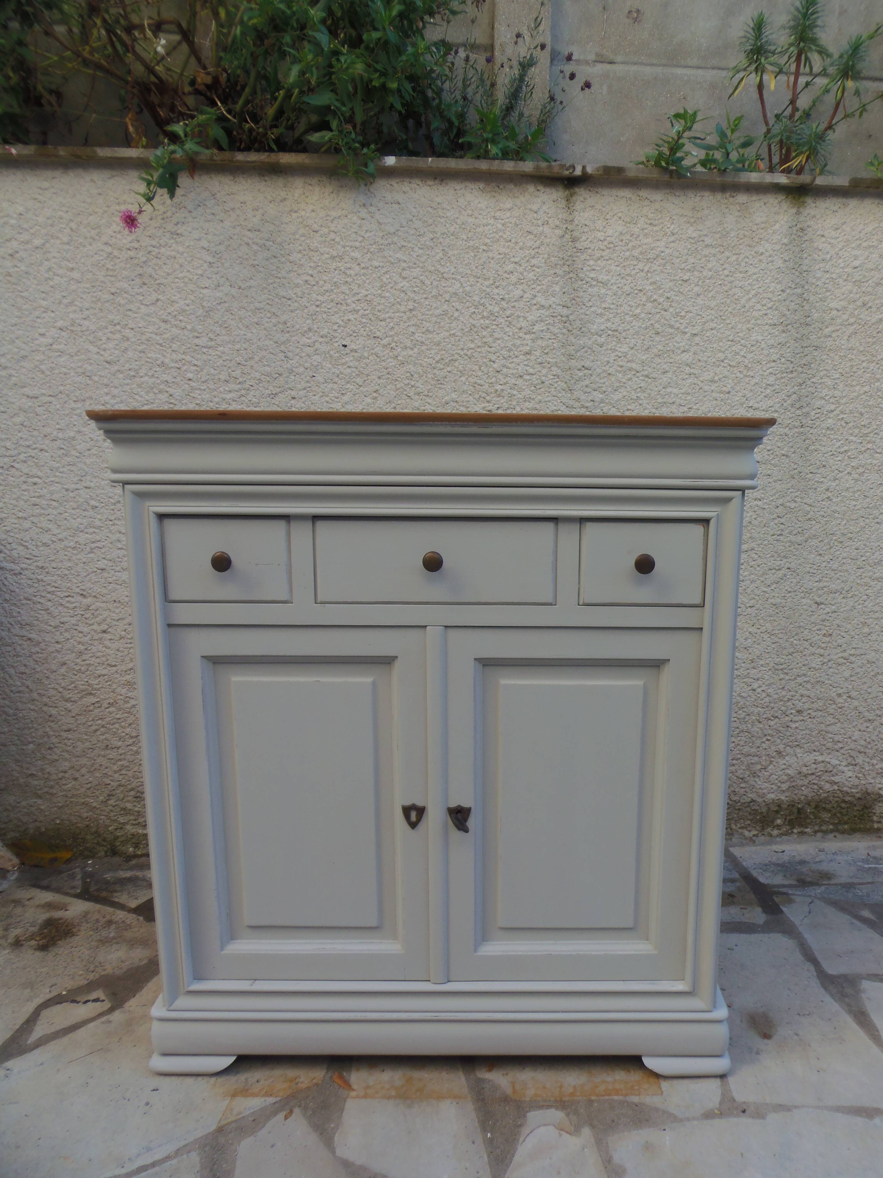Small Louis Philippe style sideboard of beautiful craftsmanship, enhanced in storm gray.