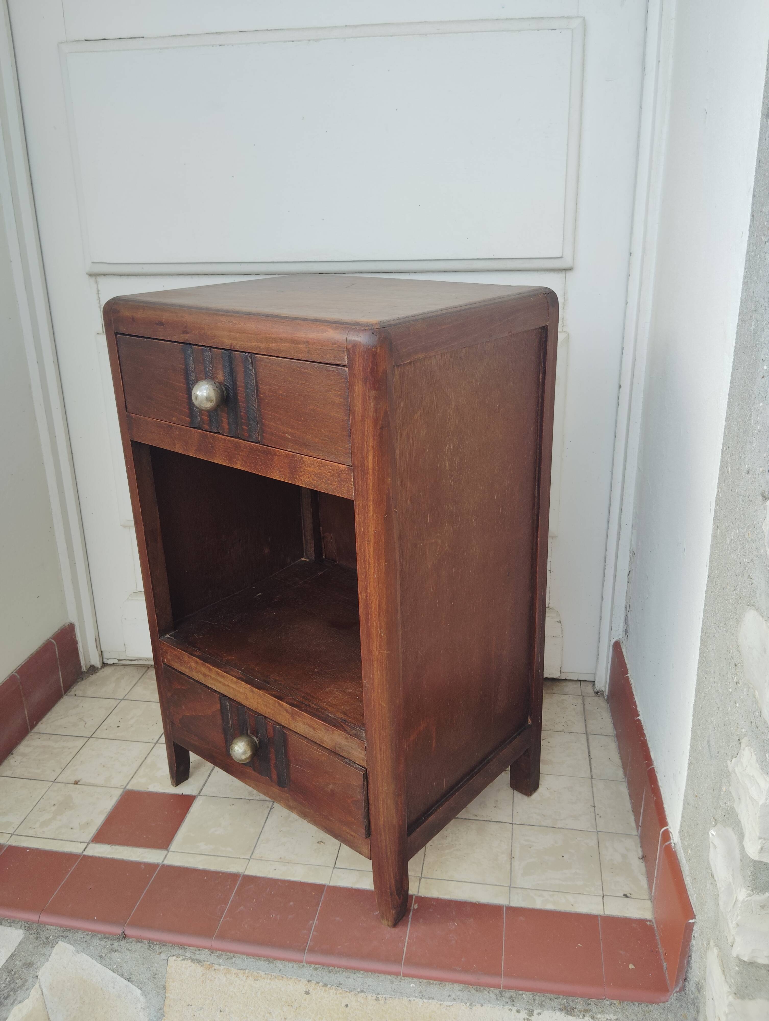 Art Deco bedside table/Mado