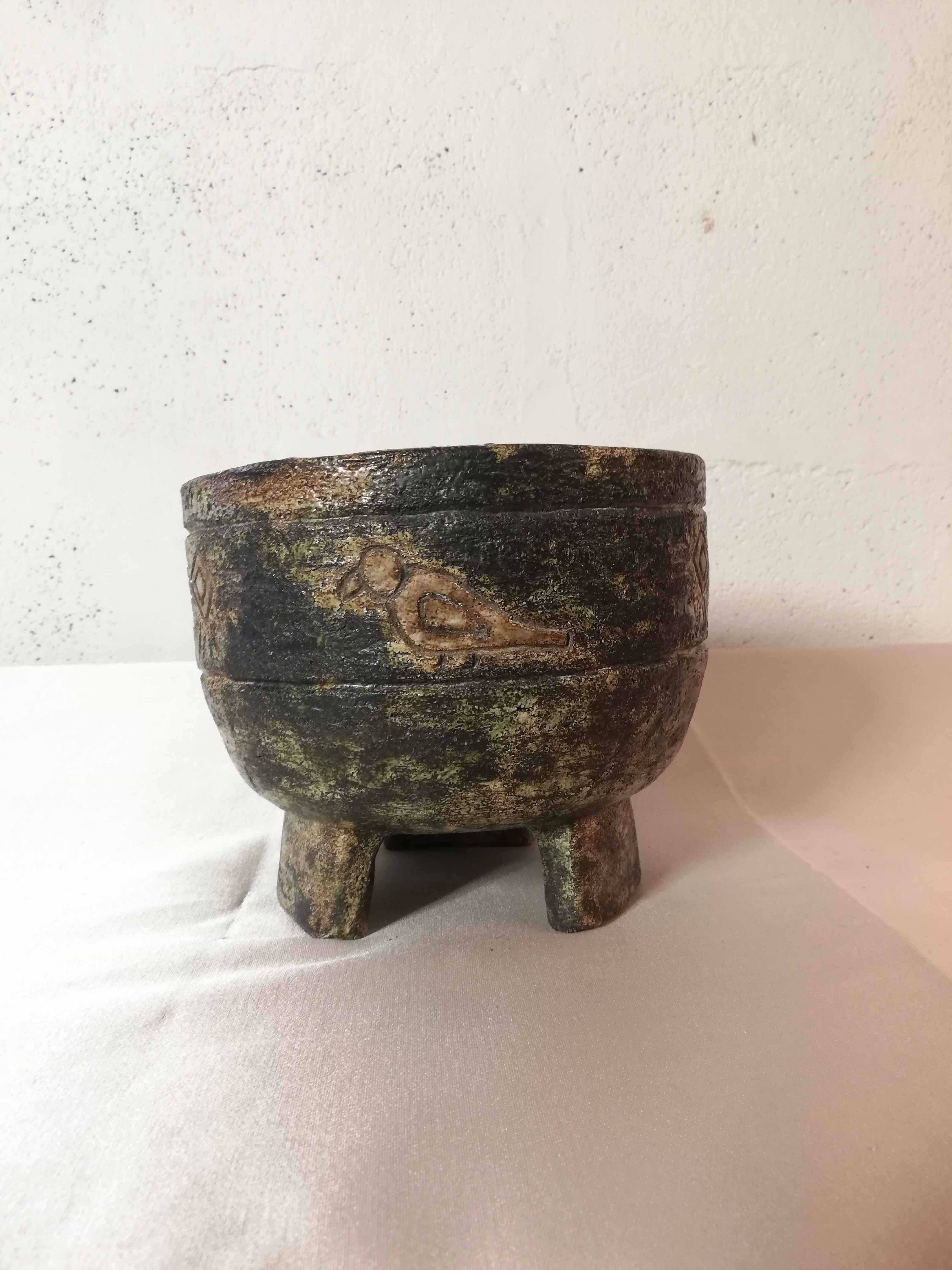 Glazed stoneware ceramics