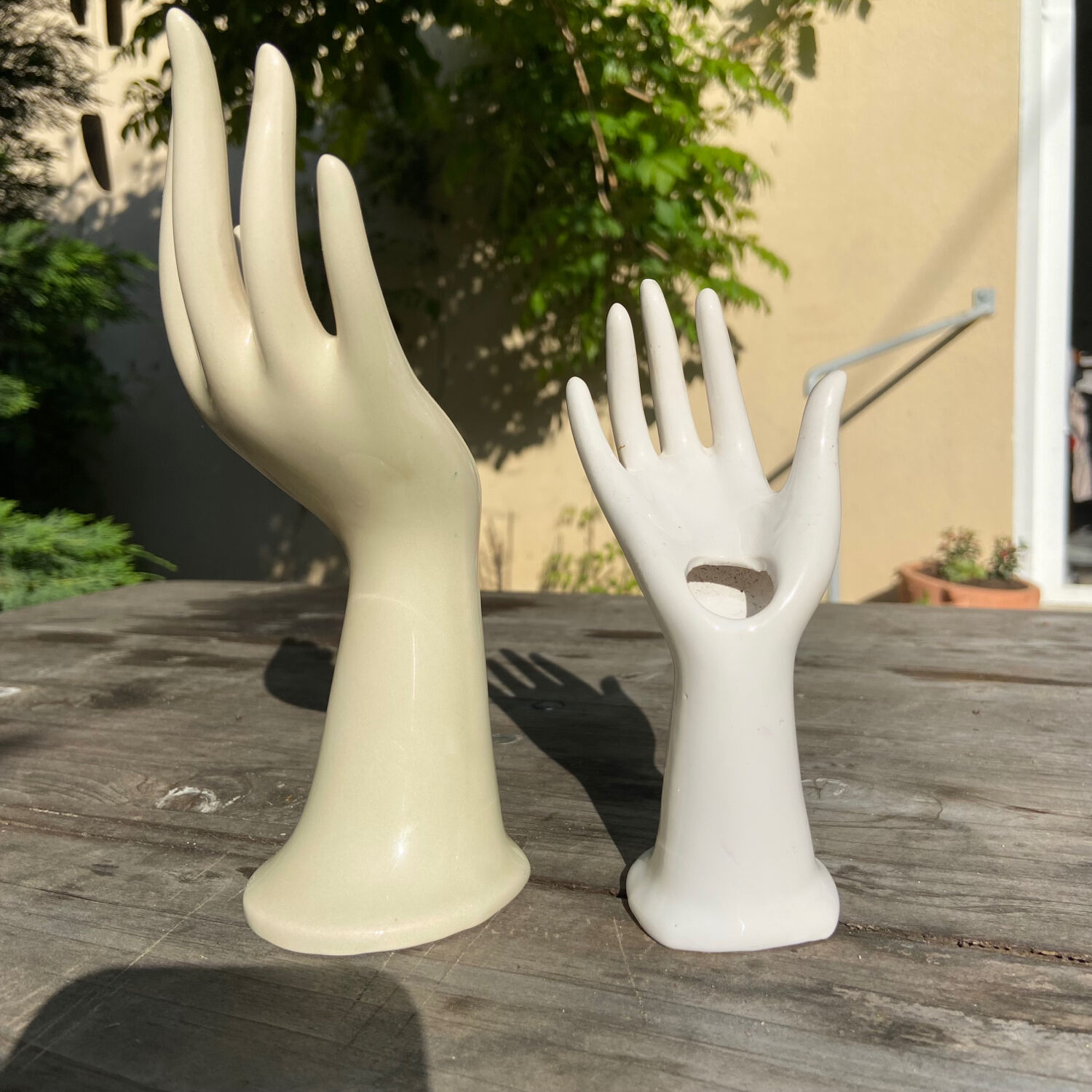 Mains en céramique