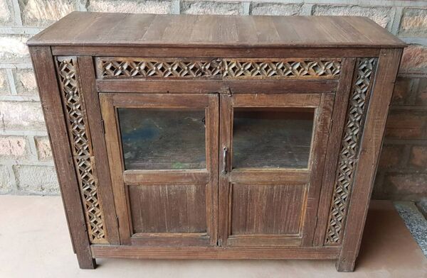 Ancien buffet tribal en teck birman