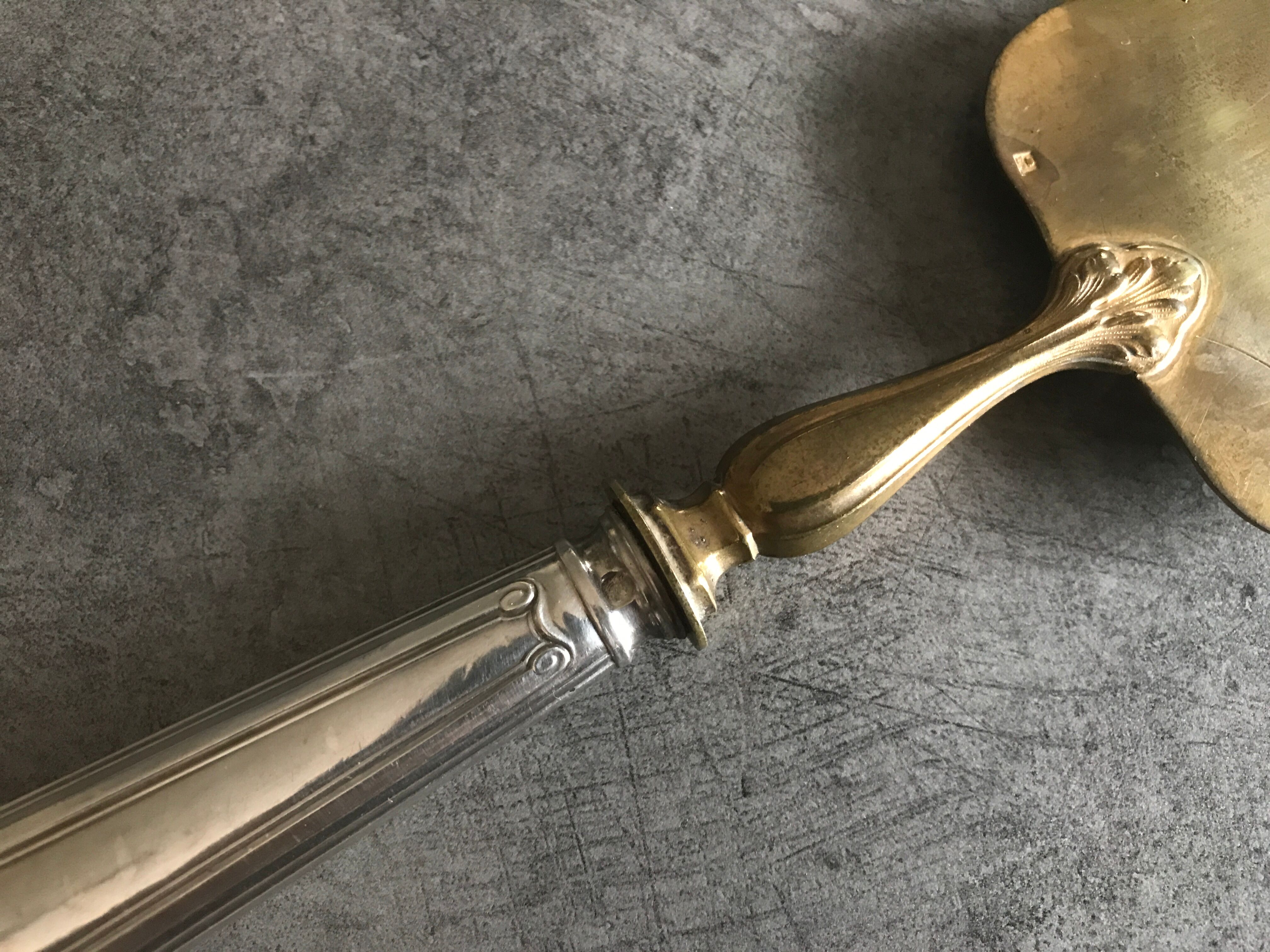 ANTIQUE SILVER PIE AND GOLDEN METAL SHOVEL in FÉRRÉOL-Boudat BOX