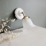 Antique tulip wall lamp
