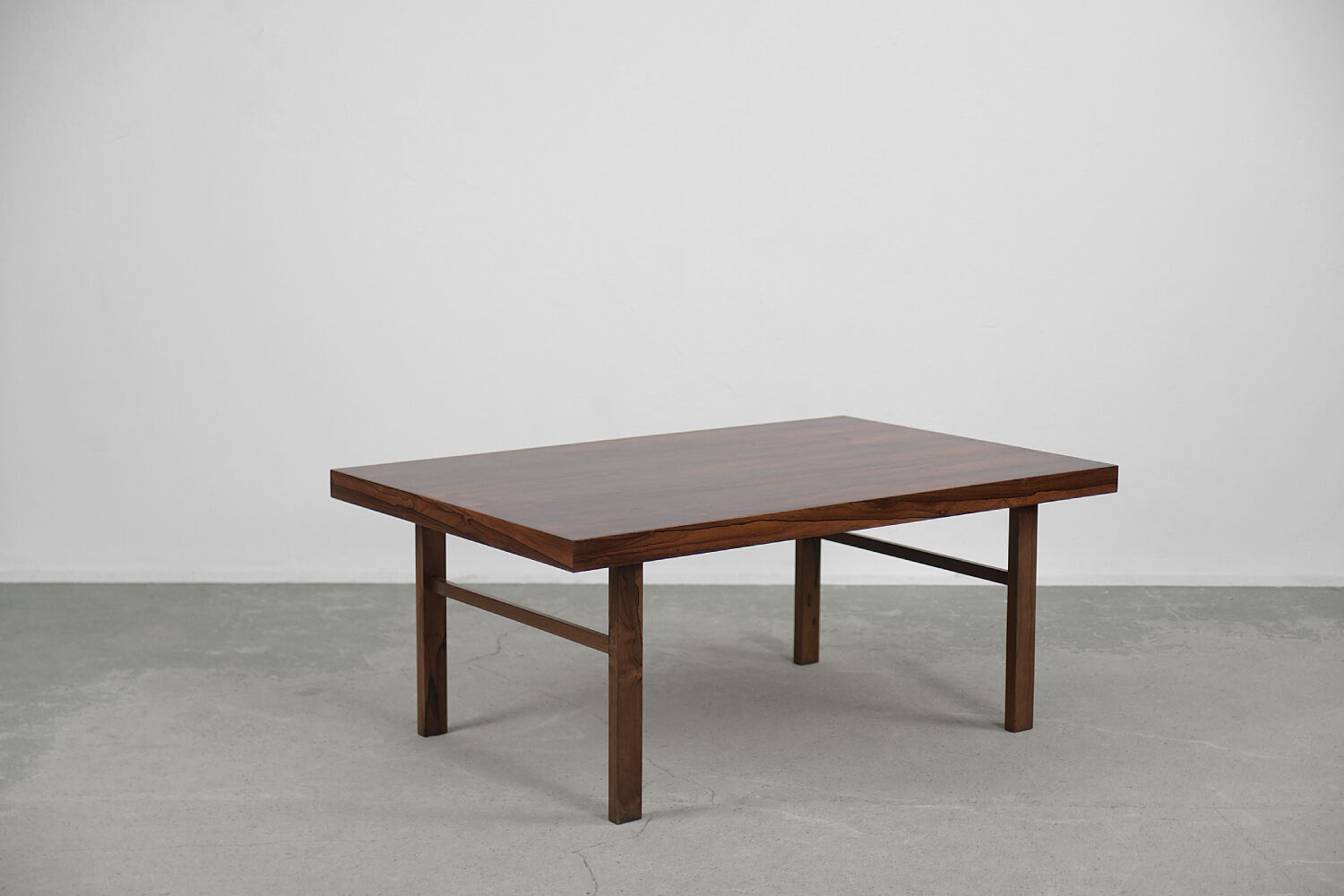 Rosewood mid century colonial modern coffee table, 1960s