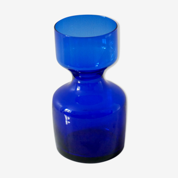 Vase en verre bleu cobalt, design scandinave