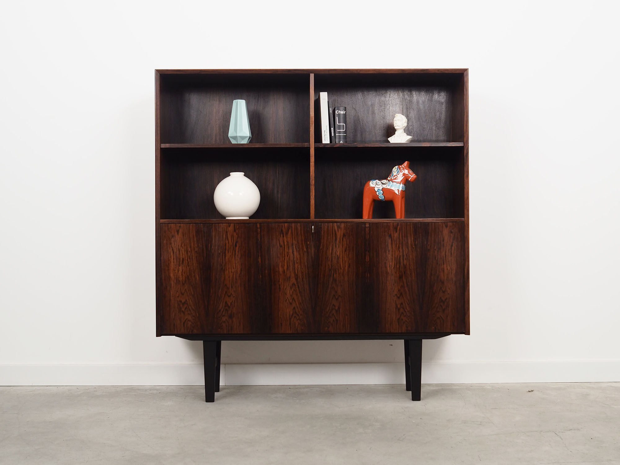 Bibliothèque en palissandre, design danois, années 1960, réalisée par Brouers Møbelfabric