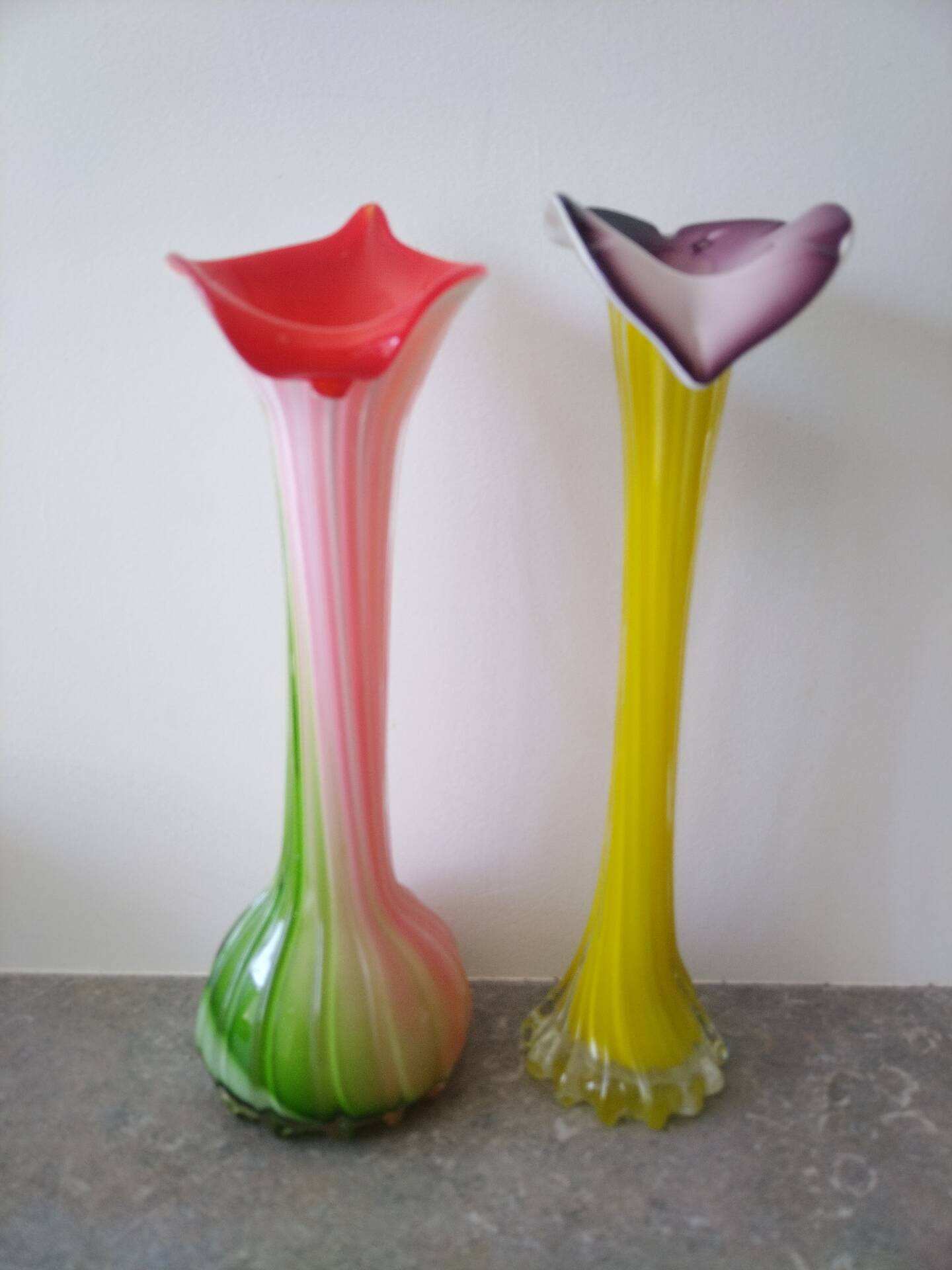 Duo of blown glass flower vases – Murano style (H30 cm)