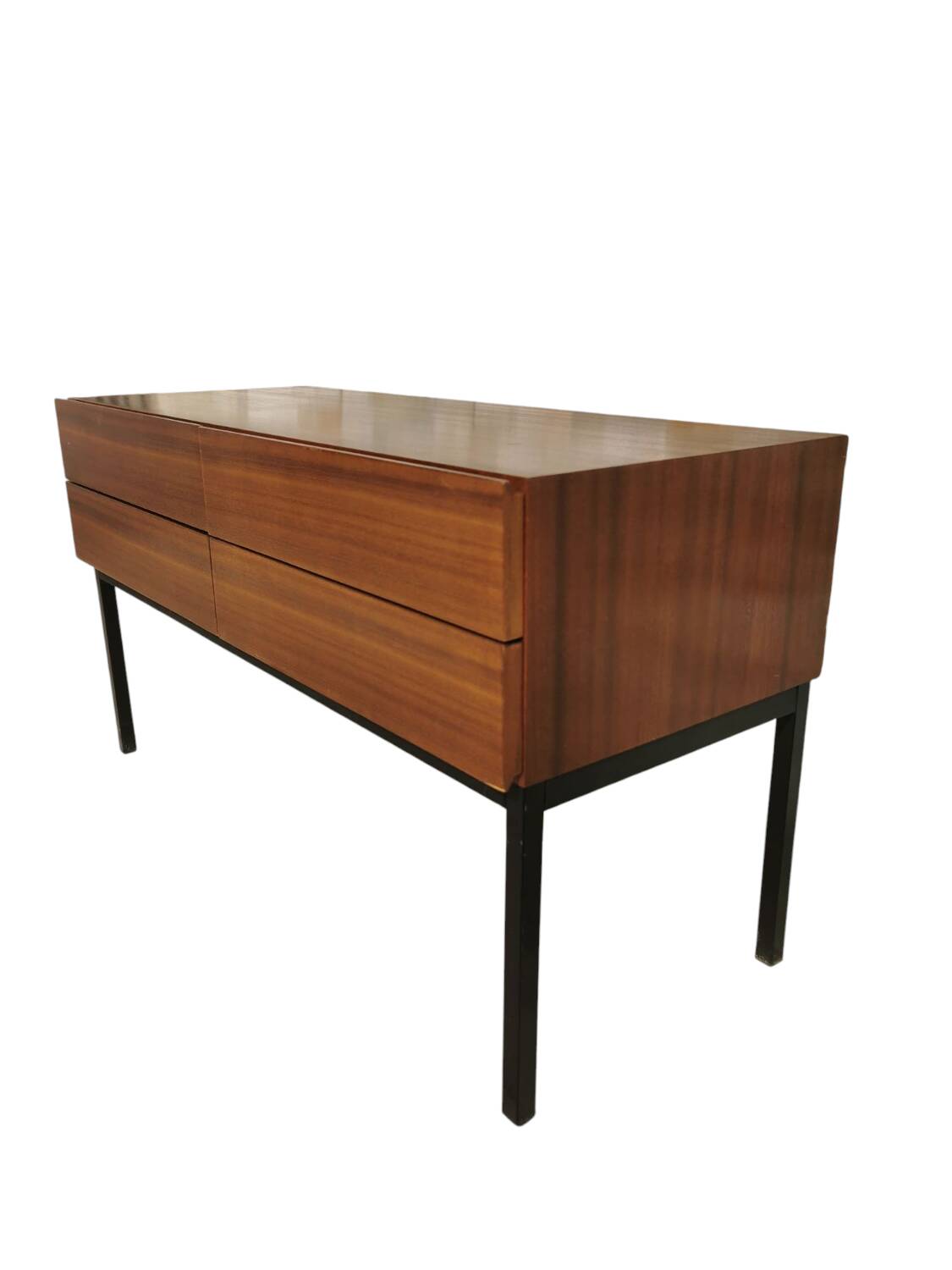 Scandinavian rosewood chest of drawers / sideboard
