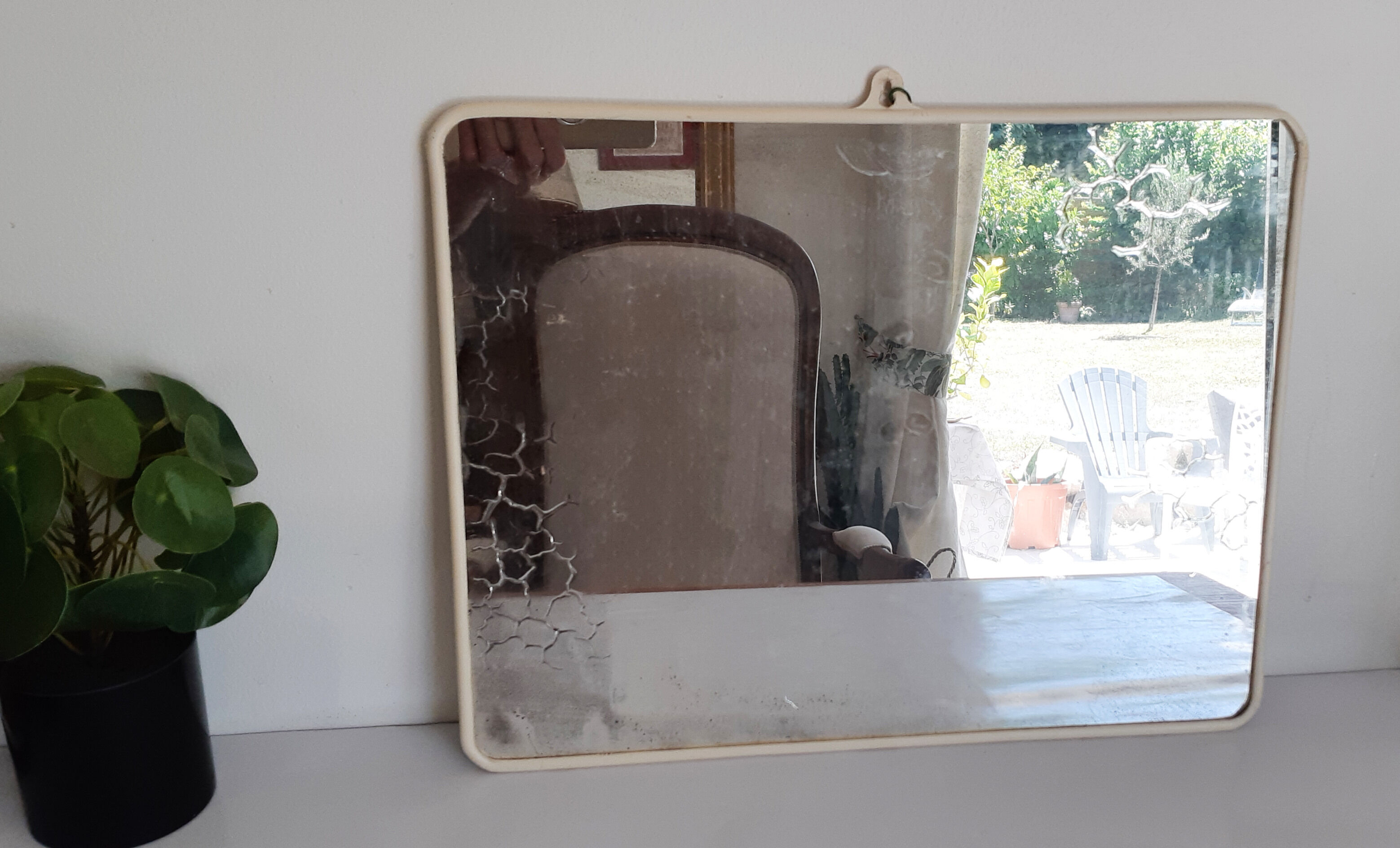 Vintage barber mirror 39 x 30 cm