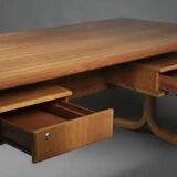 flat desk