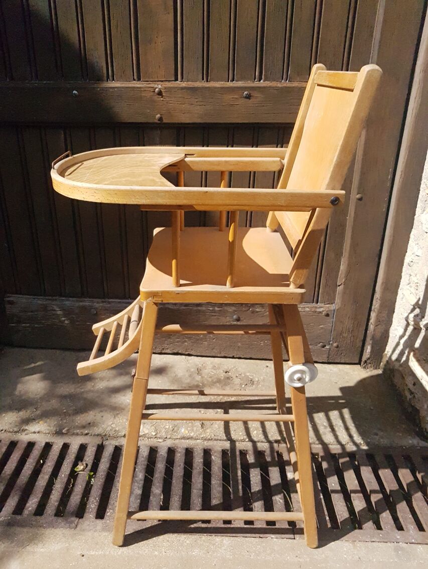 Chaise haute bébé vintage en bois