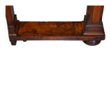 Renaissance writing table in flamed walnut, Pugin style, around 1850.