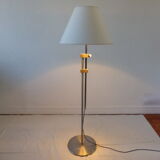 Lampadaire moderniste en acier