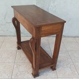 Restoration console in walnut
